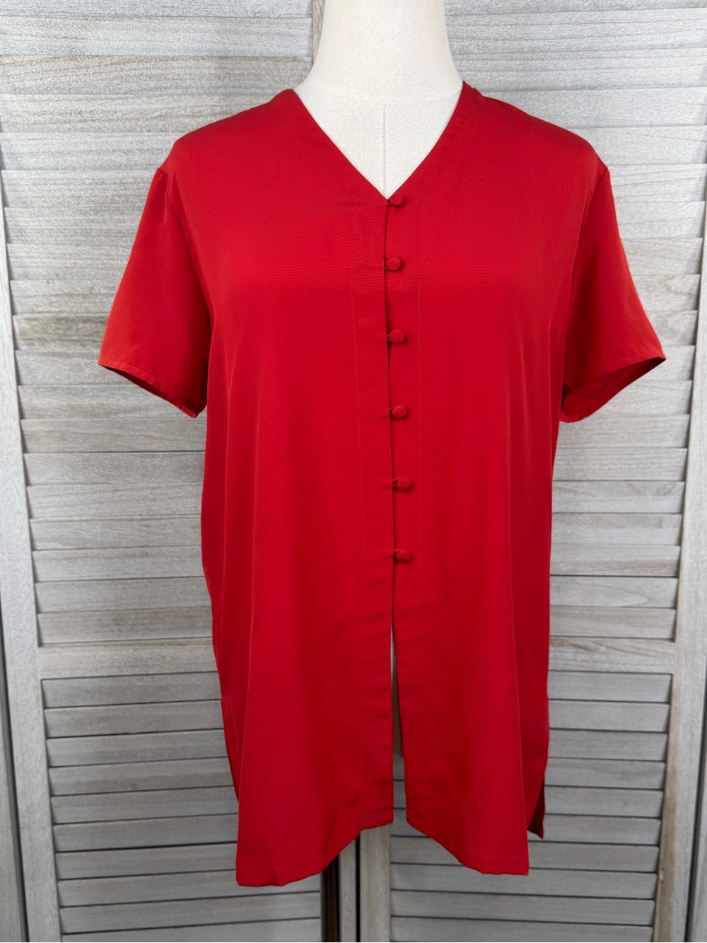 K. ARNOLD Women's Vintage 80's-90's Red Silk Short Sleeve Blouse-Medium